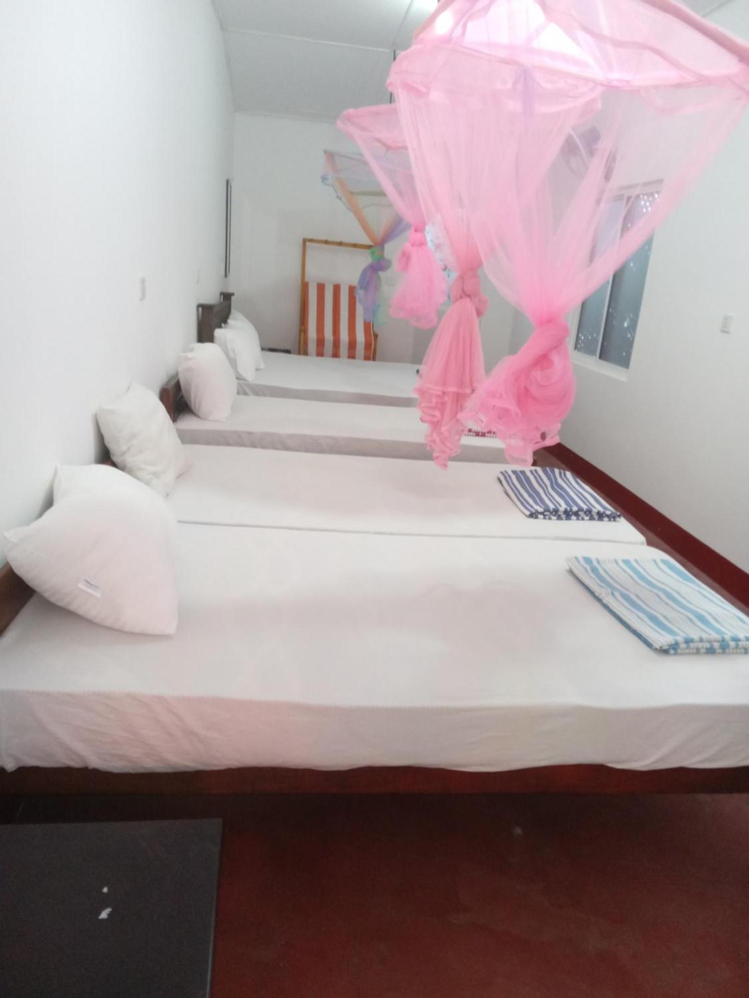 נילבלי Vibushan Guest House מראה חיצוני תמונה
